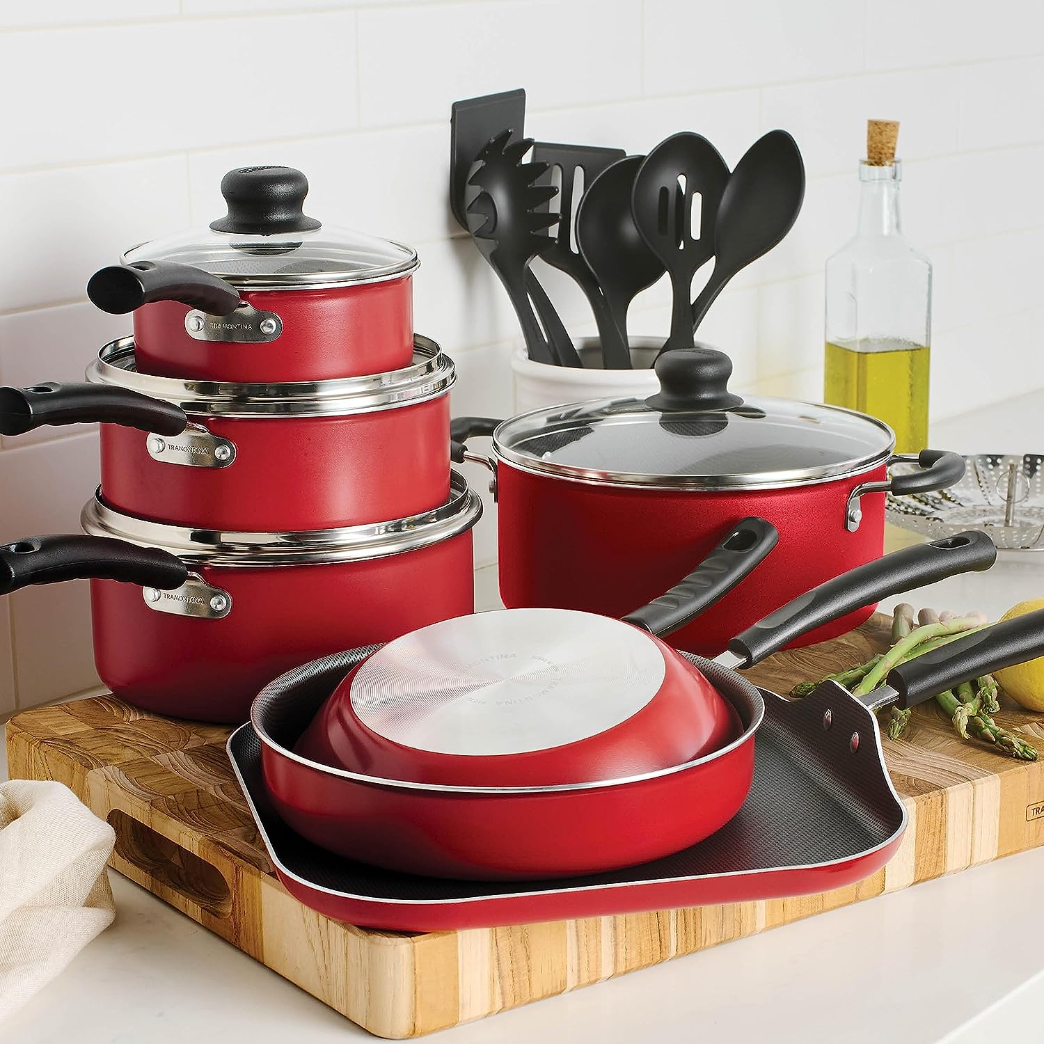 LEGENDARY-YES 18 Piece Nonstick Pots Pans Cookware Set Kitchen Kitchenware Cooking NEW (RED) LEGENDARY-YES 18 Piece Nonstick Pots Pans Cookware Set Kitchen Kitchenware Cooking NEW (RED)